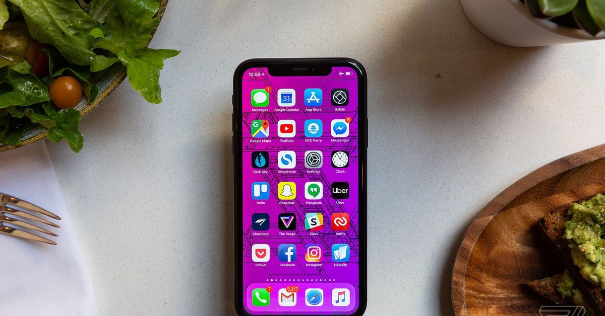You Might Get The First 5G iPhone Sooner Than You Think