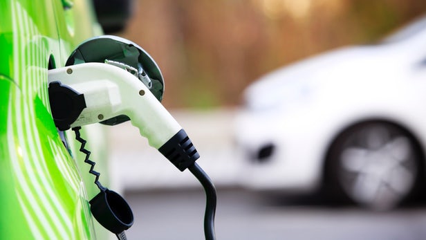 An Indian Company Plans to Build 1,000 Charging Stations for Electric Vehicles