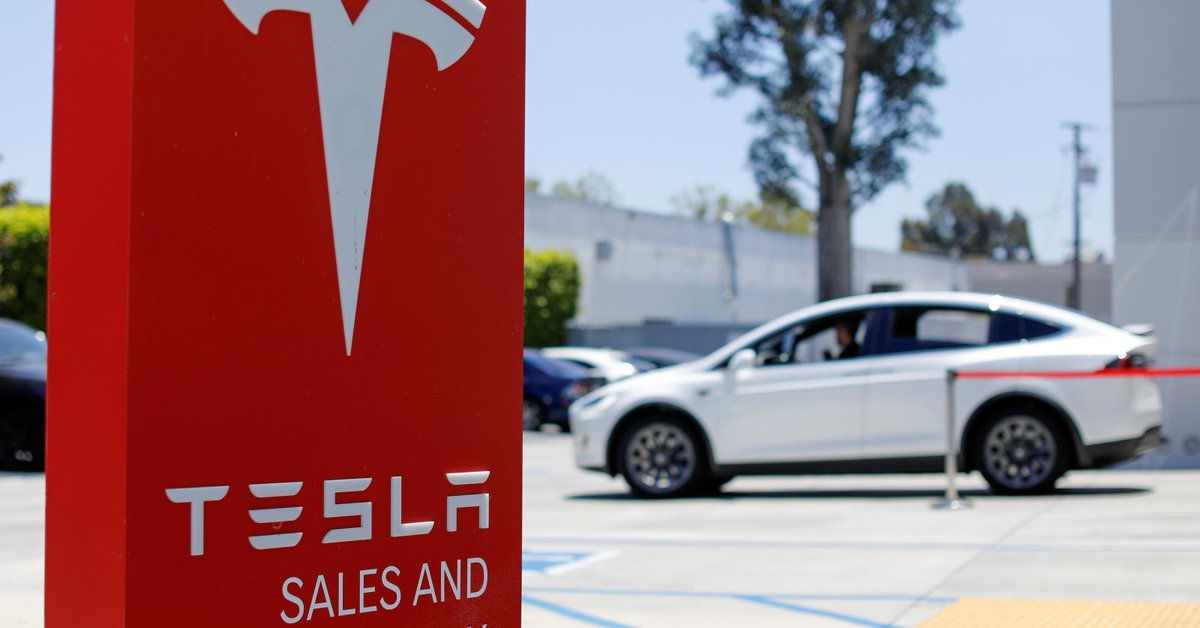 Along With The Halved Ev Tax Credit, Tesla Drops The ...