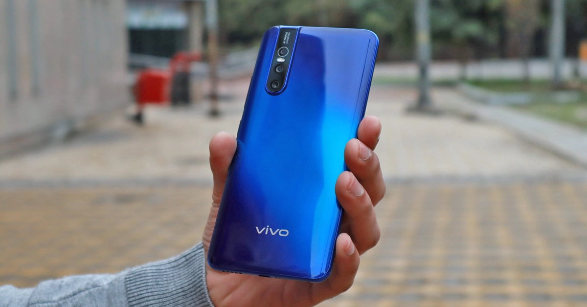 Vivo V15 Pro vs Poco F1: Specifications & Price Compared
