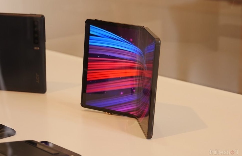 TCL’s Foldable Smartphone Will Be Sold For Only $1,000, Half The Price ...