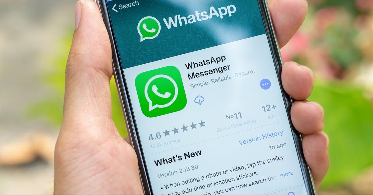 WhatsApp Tests Reverse Image Searches To Reduce Fake News - MobyGeek.com