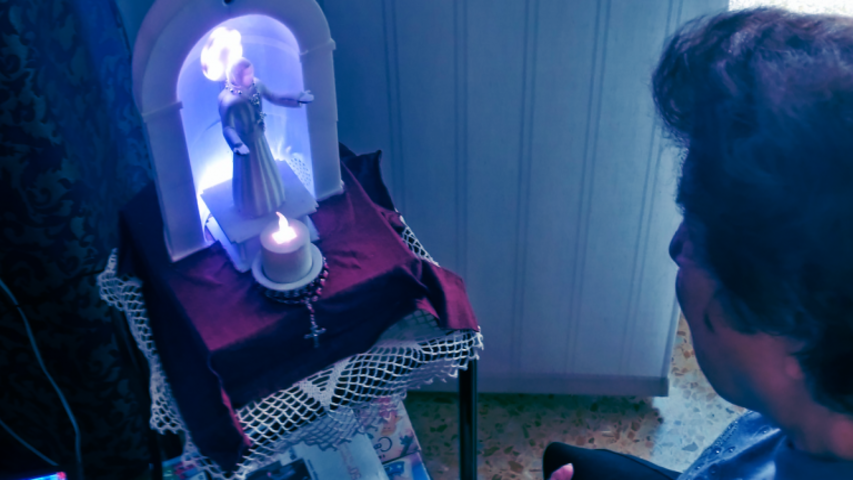 They Have Made A Bible Reading Robot To Help Old People