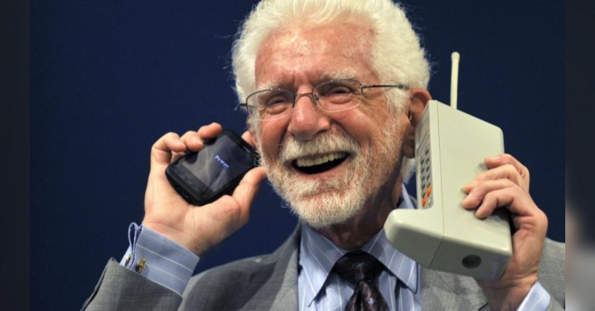 The First Cell Phone Call 46 Years Ago Reminds Us Not To Take Our Smartphones For Granted