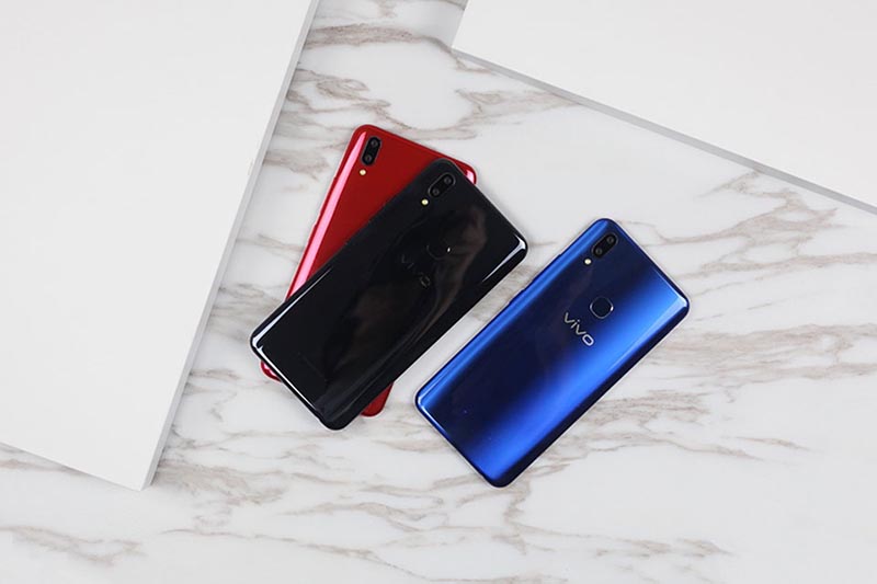 Vivo Z5x Might Pack A Massive 5,000mAh Battery & A Hole-Punch Display