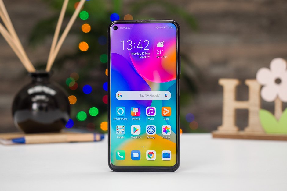 Honor 20 Pro With Quad Cameras & Kirin 980 SoC Goes Official