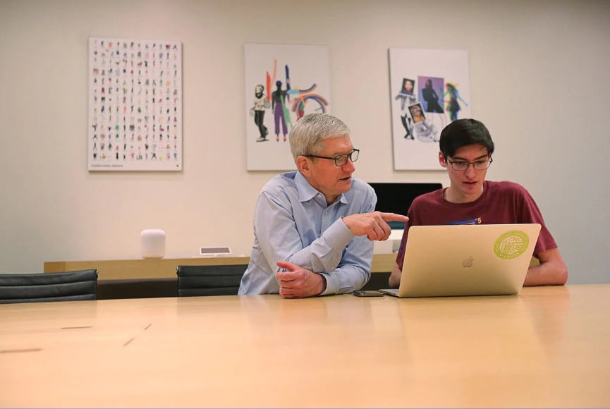 Tim Cook Says That You Don't Need A Degree For A Programming Job