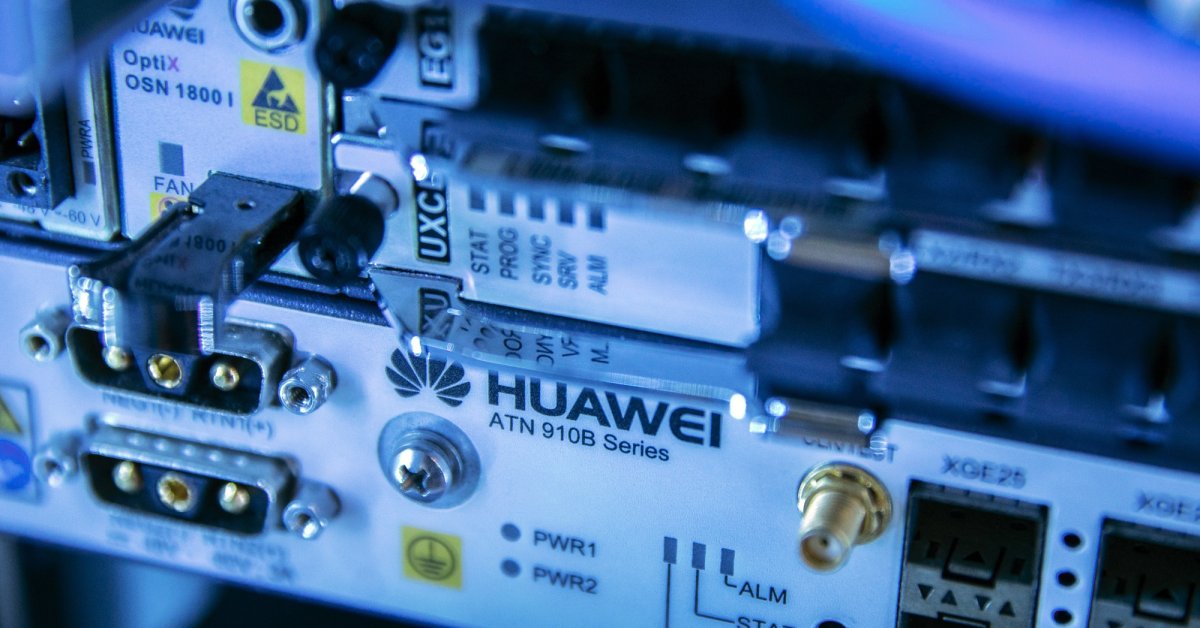Chinese Chip Giant SMIC Delists From NYSE After Huawei Ban