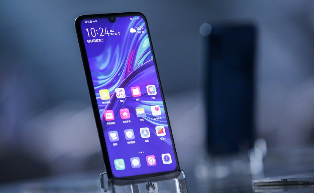 Huawei Maimang 8 Goes Official: Triple Rear Cameras & Kirin 710 SoC