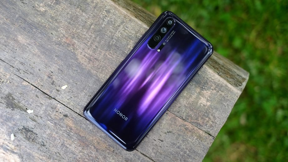 Сколько в антуту набирает honor 20 pro