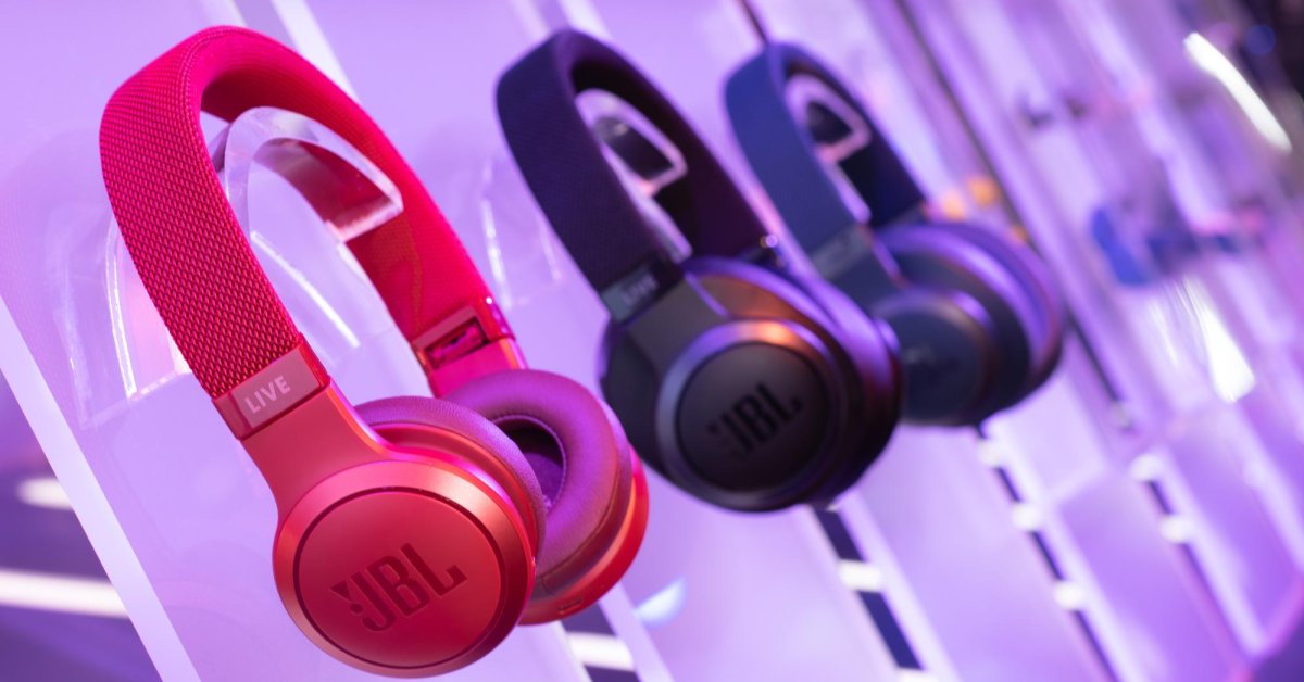JBL Introduces New LIVE Headphone Series In India