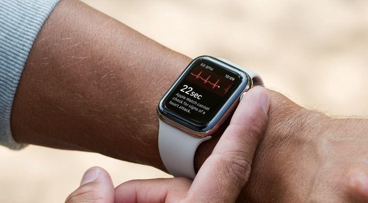 Apple Watch's Health Feature To Save A Heart Patient