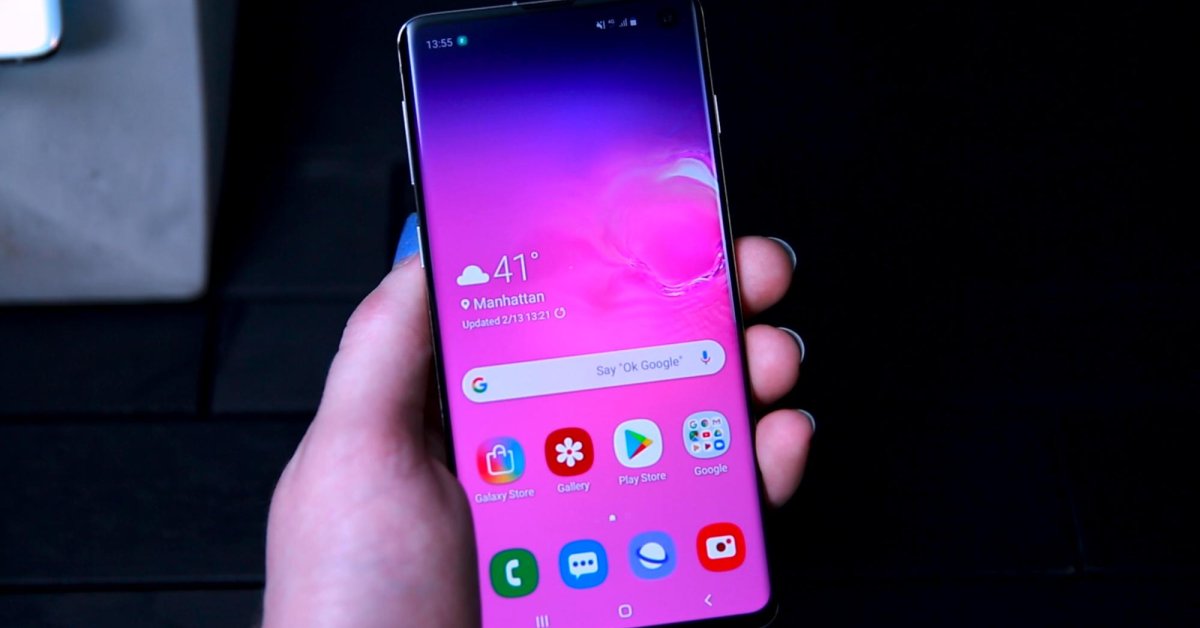 Display Quality & Features Should Come First On Your Checklist For Phone Purchasing