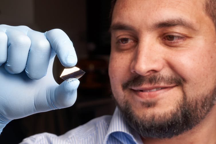 This Electronic Chip Creates Memory Exactly Like The Human Brain