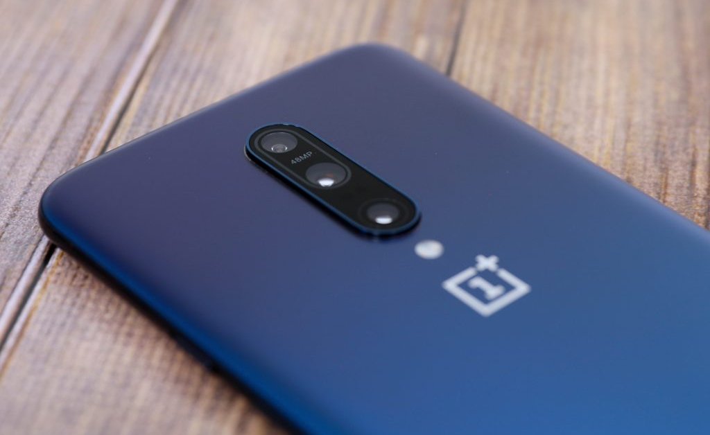 OnePlus 7T Pro Alleged Surfaces In Live Photos With No Big Change
