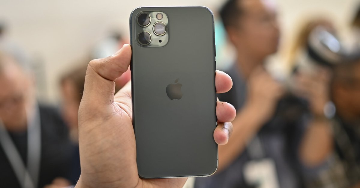 Demand For The Midnight Green Iphone 11 Is High Mobygeek Com