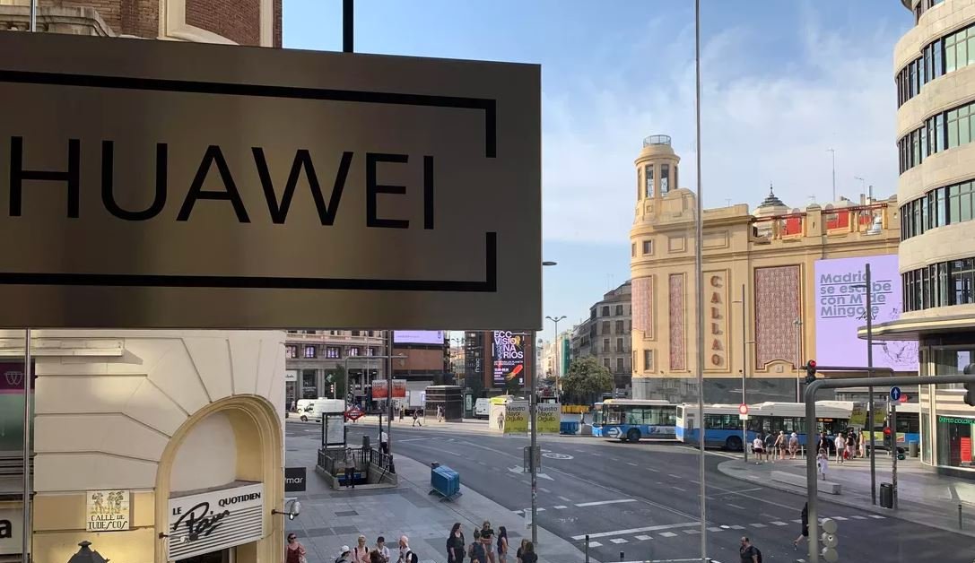 Huawei's Full Lineup Got Leaked Right Before The Mate 30 Launch Event