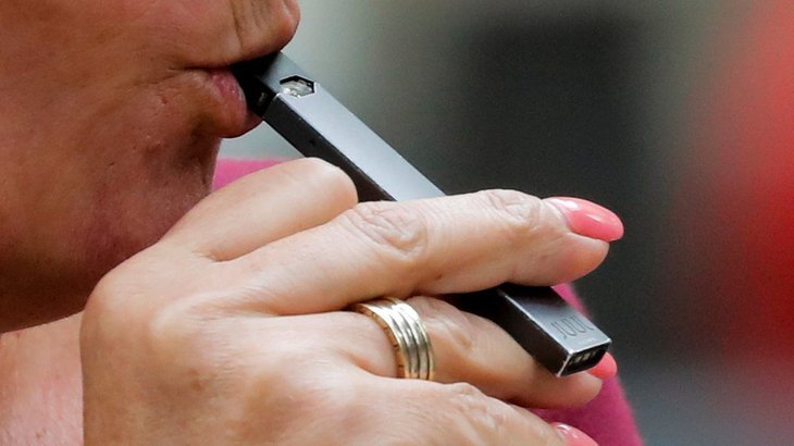 बैन के बाद, चेन्नई एयरपोर्ट पर 89 ई-सिगरेट के साथ दो लोग पकड़े गए