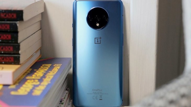 वनप्लस 7 टी 90Hz डिस्प्ले के साथ, ट्रिपल रियर कैमरा, स्नैपड्रैगन 855 चिपसेट के साथ लॉन्च हुआ