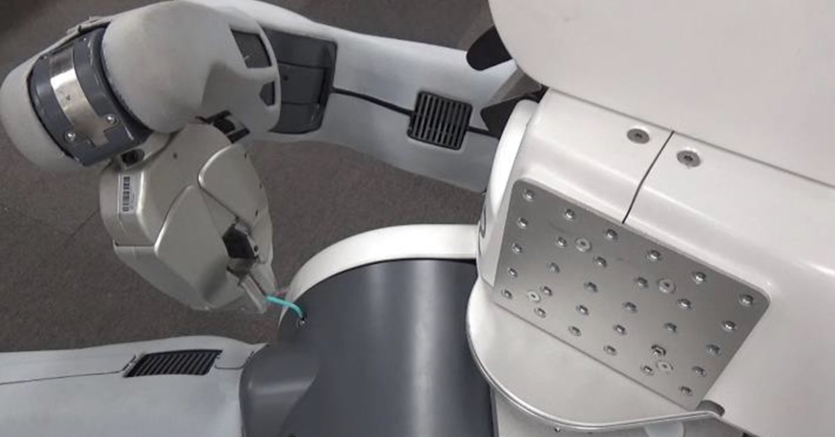 This Robot Can Do Its Own Repair And Modification