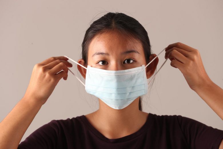 Coronavirus: This WhatsApp Message Advises People To Wear Masks Inside Out For Better Protection