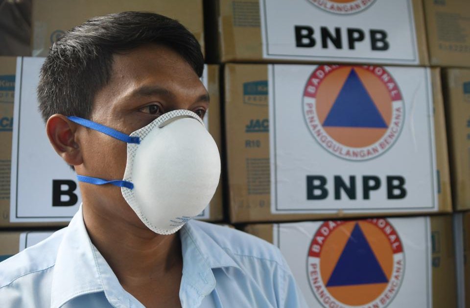 Coronavirus: Stores In New Delhi Are Hiking Prices Of Face Masks