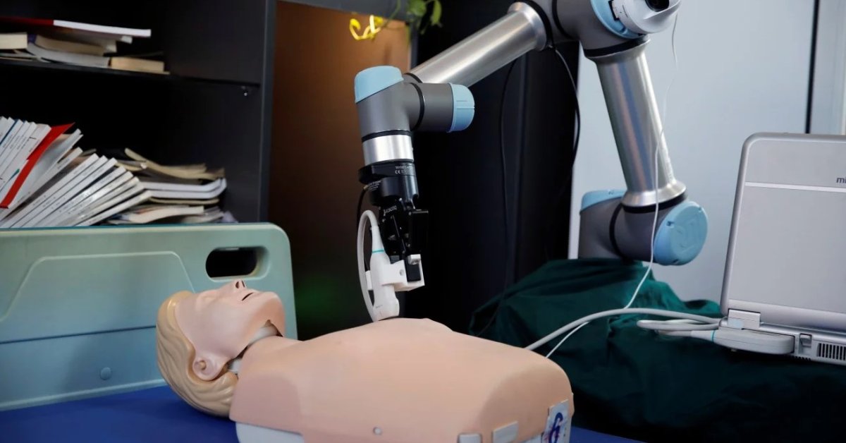 This Weird Robotic Arm Can Help Save Lives During The Covid-19 Outbreak