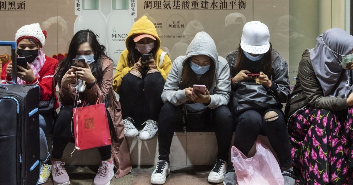Chinese Government Censoring Words Related To COVID-19 Can't Stop People From Discussing It