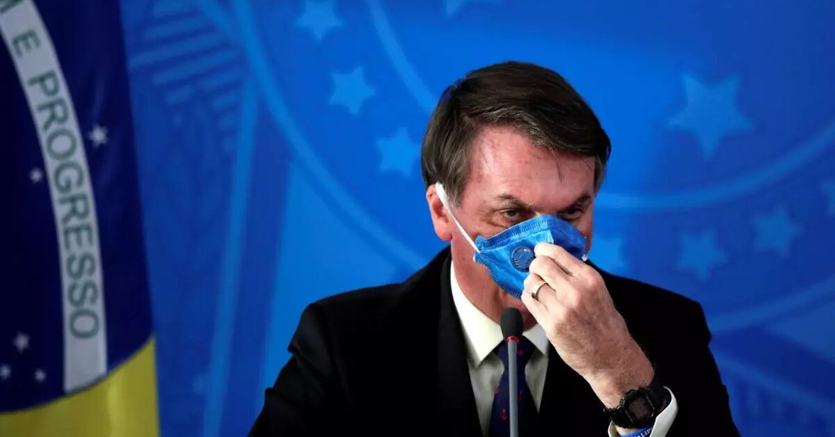 Twitter Removed Brazilian President's Tweet For Containing COVID-19 Fake News