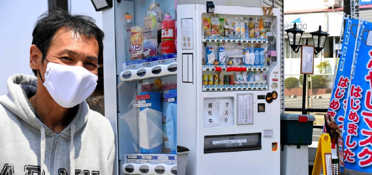 Worry About The Hot Weather? This “Iced Mask” Can Help You