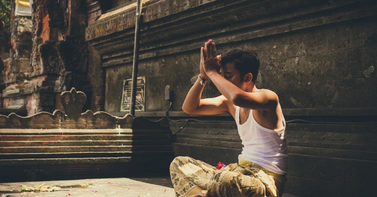 Indian-Origin Doctor Does A Study To See Whether Prayers Can Treat COVID-19