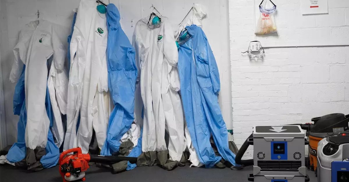 Drunk Man Stole PPE Kit, Thinking It Was Raincoat, Contracted COVID-19