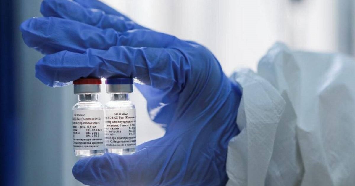 Russia Advertises Its COVID-19 Vaccine But Even Russian Medics Don't Want To Receive It
