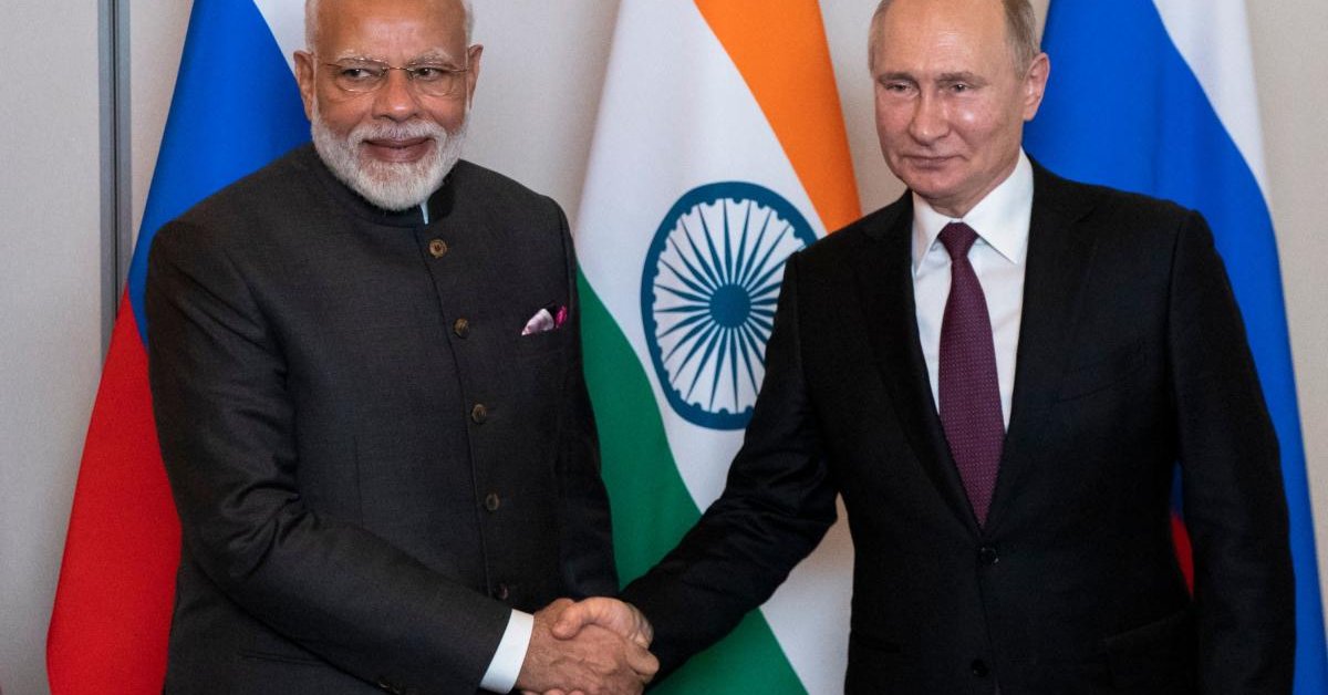 Indian Health Ministry Confirms Discussing With Russia About Sputnik V COVID-19 Vaccine