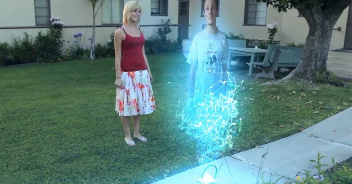 We Will Soon Have Hologram Cellphones Like In Fiction Films