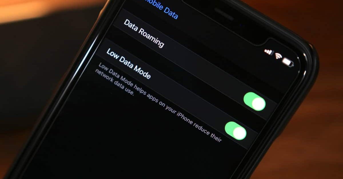 What Is Low Data Mode iPhone And Should We Use It? - MobyGeek.com