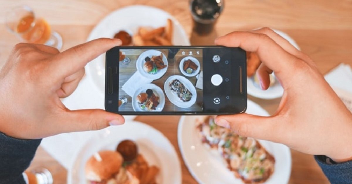 YouTuber Shuts Down A Restaurant With His False Review