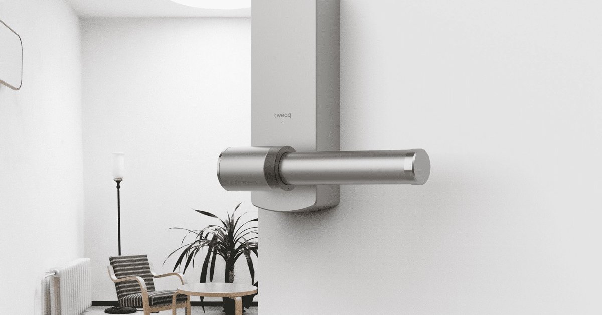 This Is The First Smart Self-Cleaning Door Handle In The World
