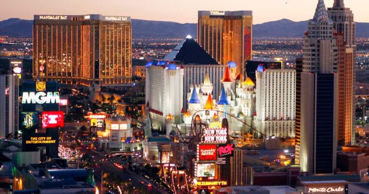 Why Do Online Casinos Pay More Than Vegas? | Mobygeek.com - MobyGeek.com