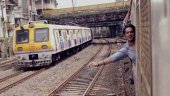 Passengers On Mumbai Local Trains Can Soon Watch Movies For Free