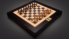 This Smart Chessboard Allows You To Move Chess Pieces Without Touching Them