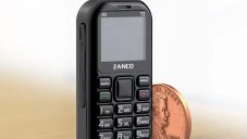 This Is The World's Smallest Phone And It Has A 7-Day Battery