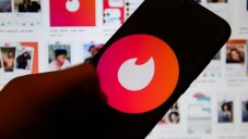Tinder Adds A Panic Button So That Users Can Protect Themselves Against Catfishing