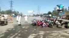 Poor Migrant Workers Sprayed With Chemical Solutions To Fight CO.VID-19, What An Inhuman Act It Is!