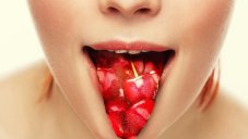 This Lickable Gadget Will Allow You To Taste Any Flavor Without Food