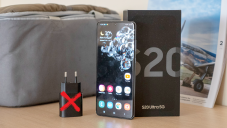 Samsung Will Reportedly Follow Apple & Remove Chargers From Boxes