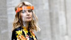 Study Reveals That Wearing Only Face Shield Can’t Protect People From COVID-19