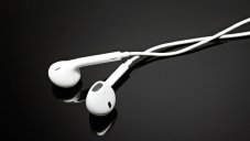 The iPhone 12 Shipped In France Still Have Earphones, But Other Countries Don't, Why?
