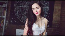 Female Astrologer Forecasts Bitcoins By Reading Stars