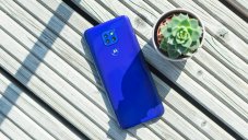 Moto G9 Play Review: The Best Budget Non-Chinese Android Phone To Date